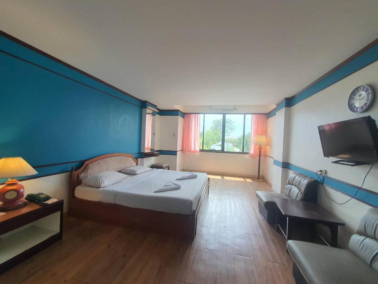 The Pacific Cool Chic Hotel Chiang Mai Buitenkant foto