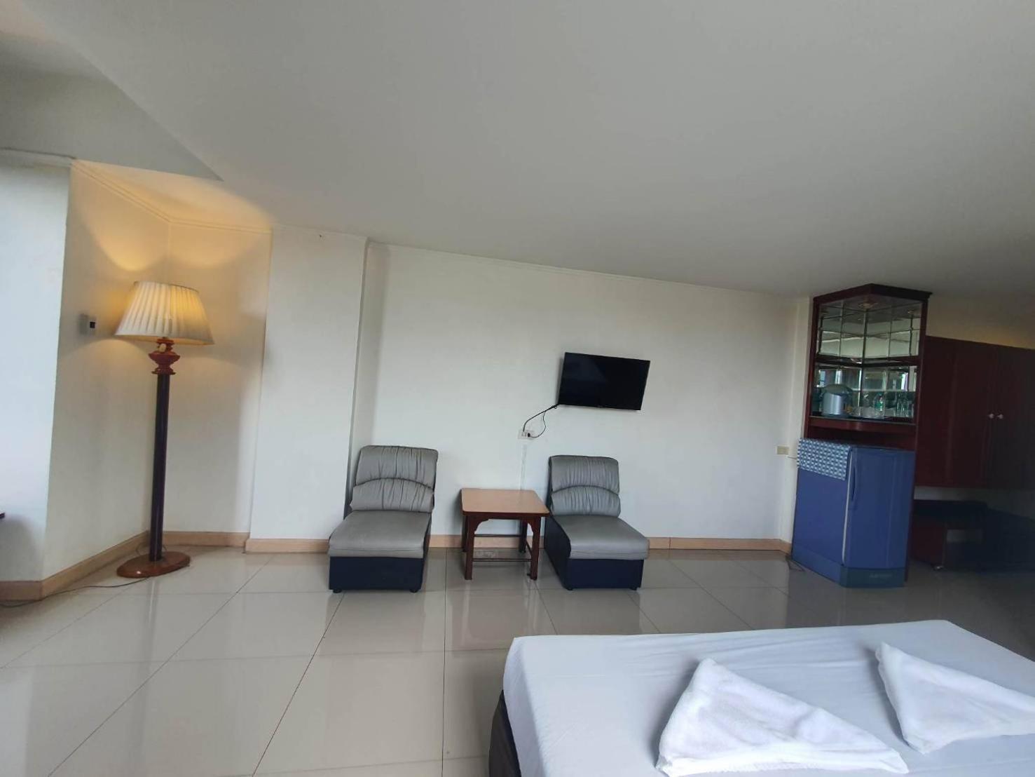The Pacific Cool Chic Hotel Chiang Mai Buitenkant foto